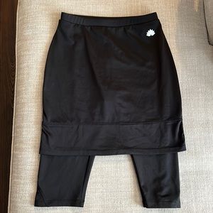 Girls Snoga skirt size 12